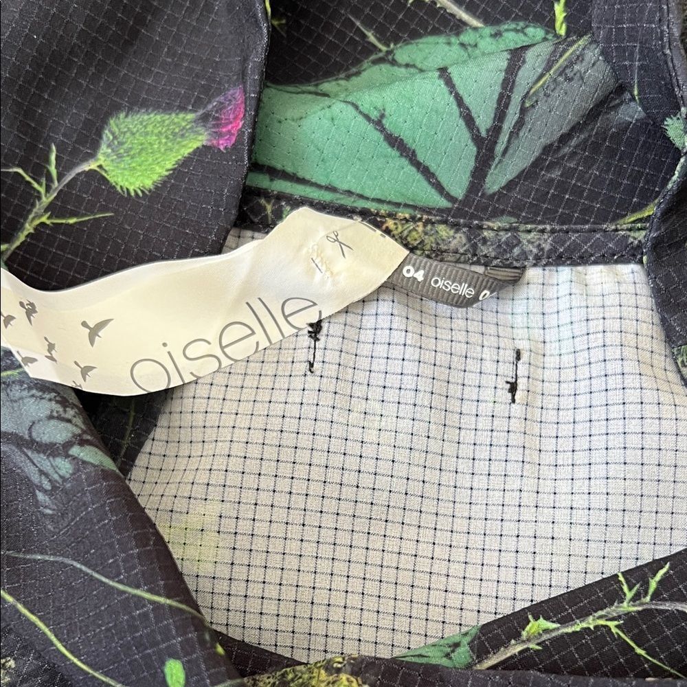 Like New! OISELLE Floral Sleeveless Women's Top Pockets in Size 4 - Picture 10 of 12